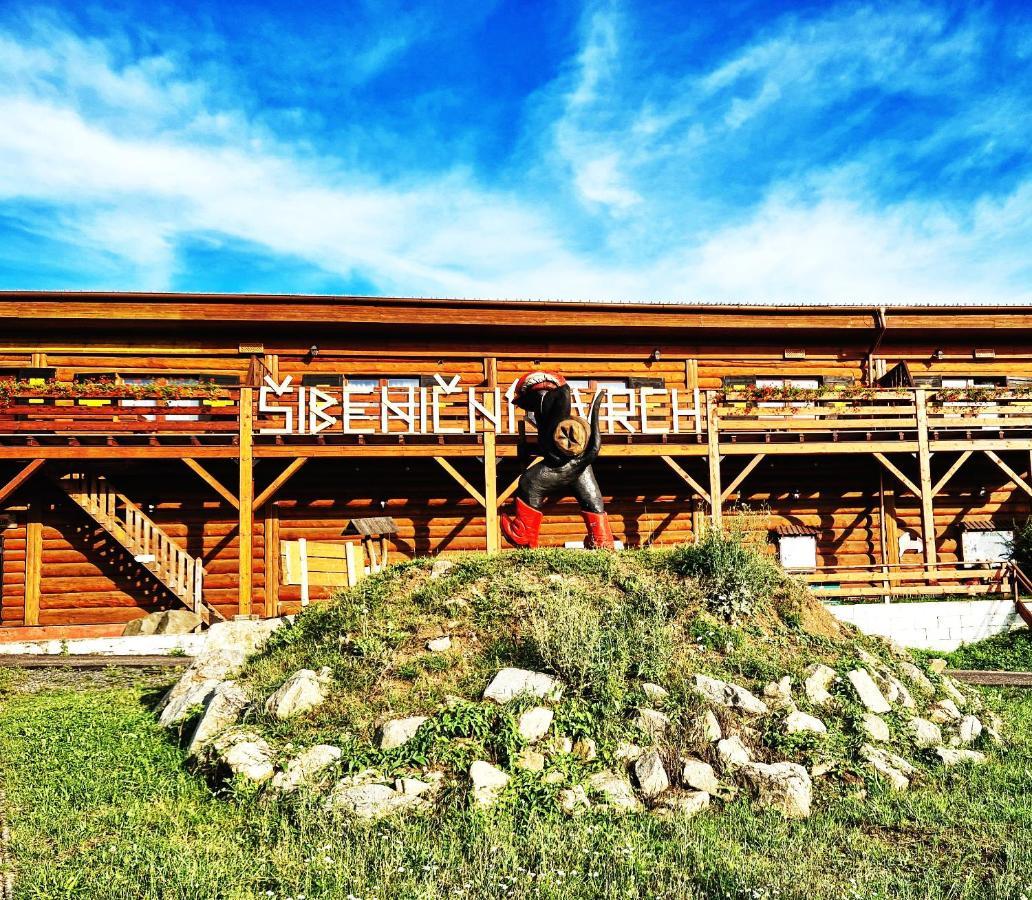 Sport-Hotel Sibenicni Vrch Mnichovice エクステリア 写真