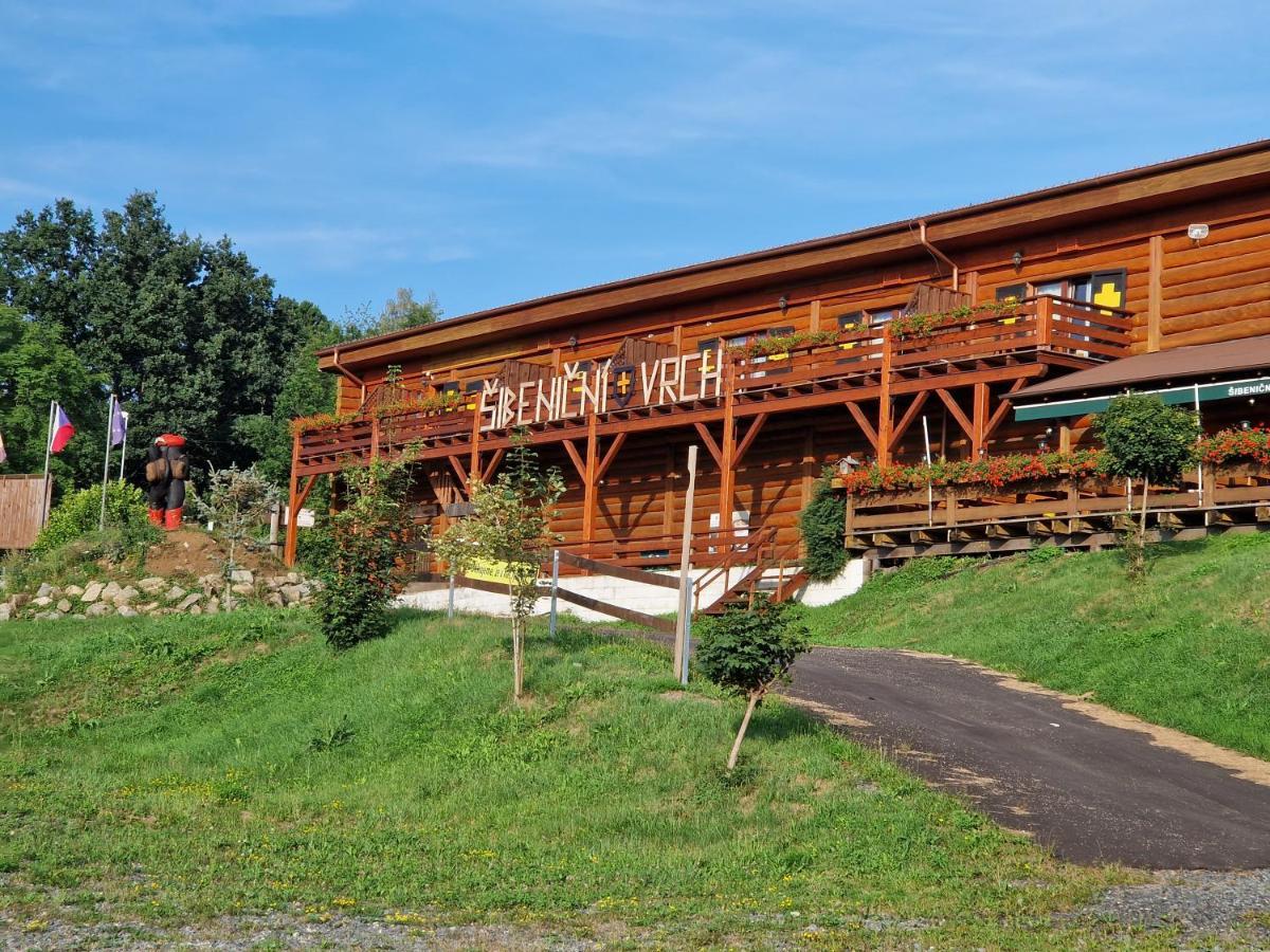 Sport-Hotel Sibenicni Vrch Mnichovice エクステリア 写真